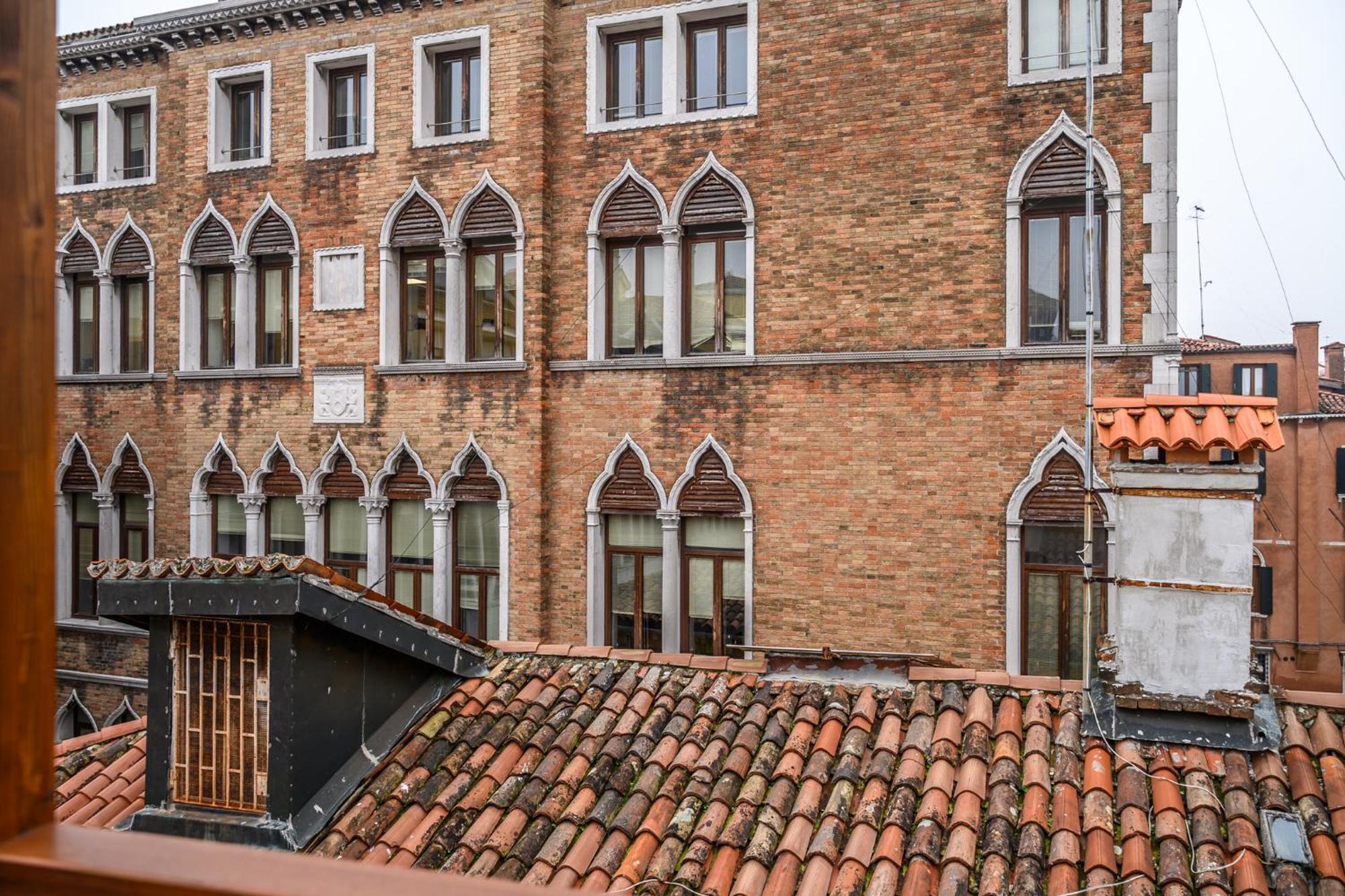 Ca Rialto 4122 - Luxury Terrace Apartment Veneţia Exterior foto