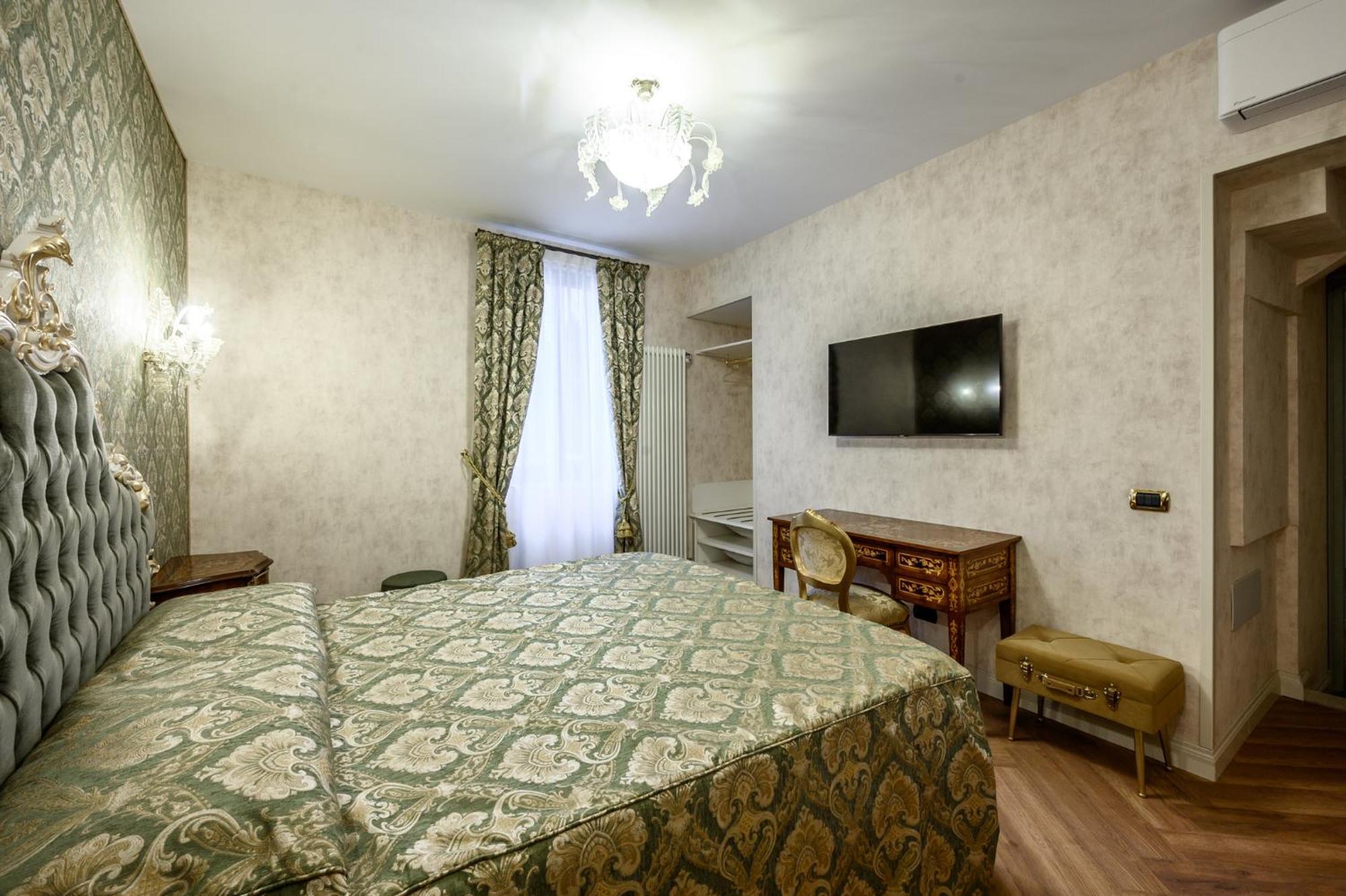 Ca Rialto 4122 - Luxury Terrace Apartment Veneţia Exterior foto
