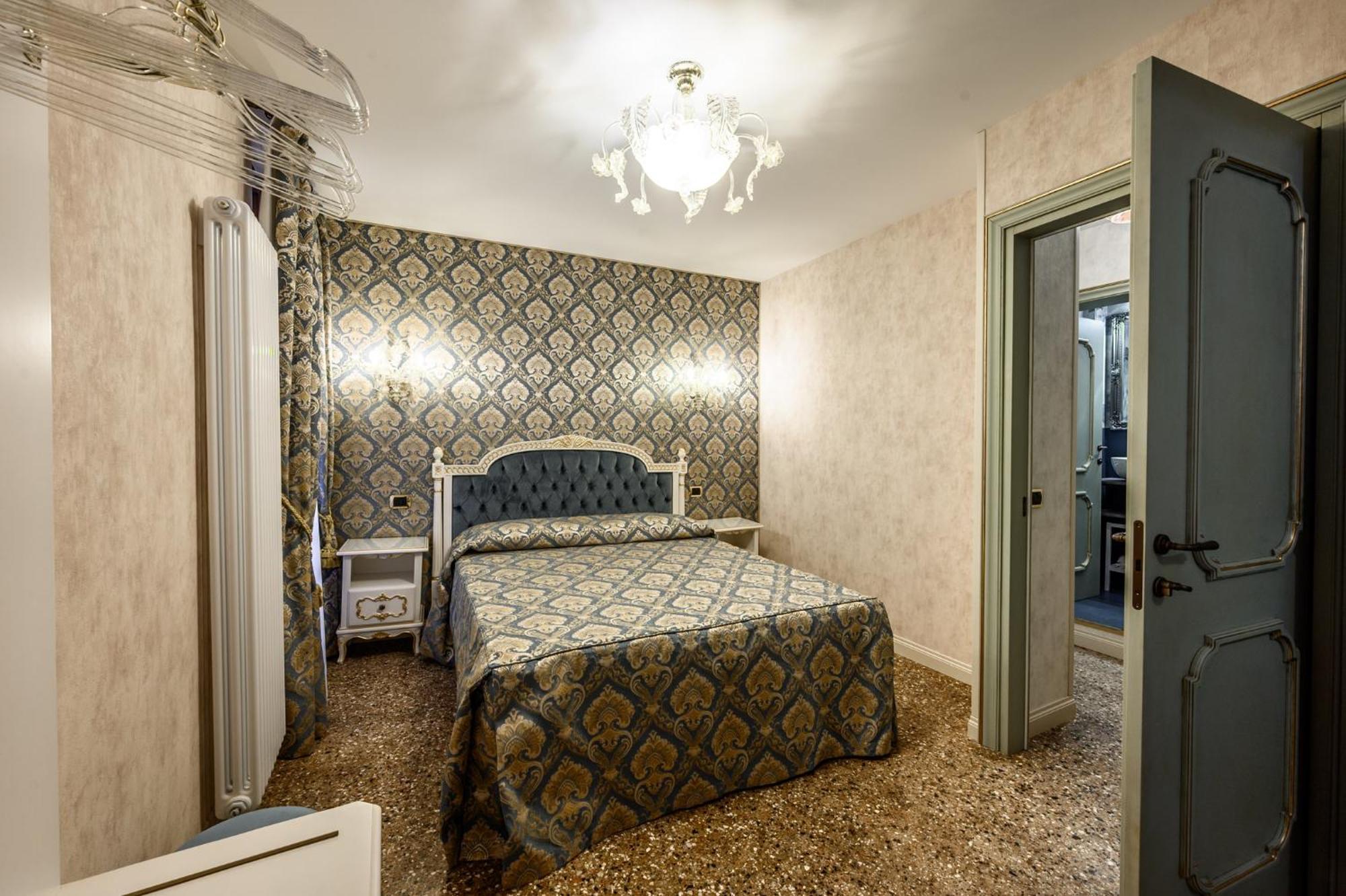 Ca Rialto 4122 - Luxury Terrace Apartment Veneţia Exterior foto